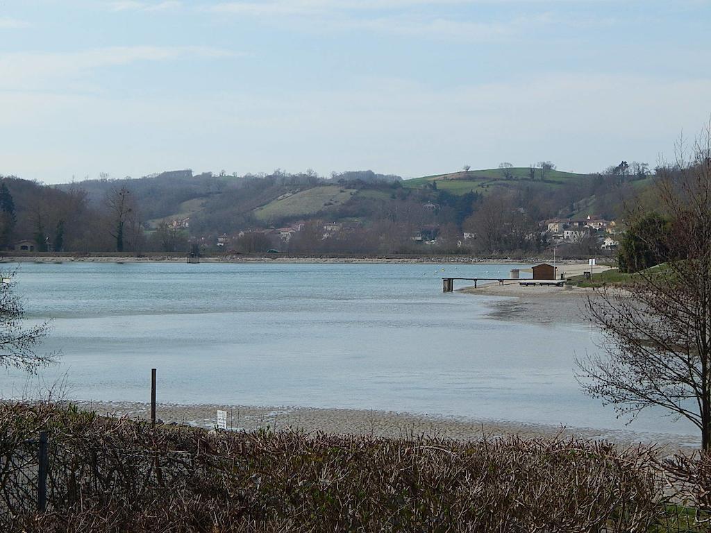 Meyrieu-les-Etangs Camping Du Moulin酒店 外观 照片