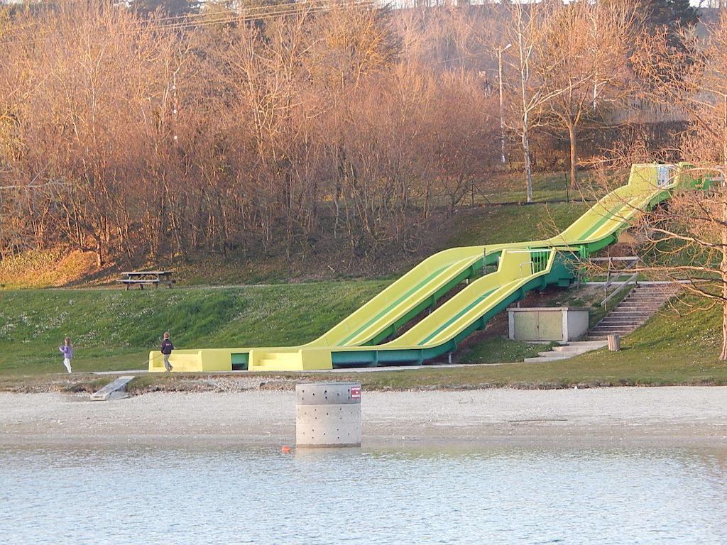 Meyrieu-les-Etangs Camping Du Moulin酒店 外观 照片